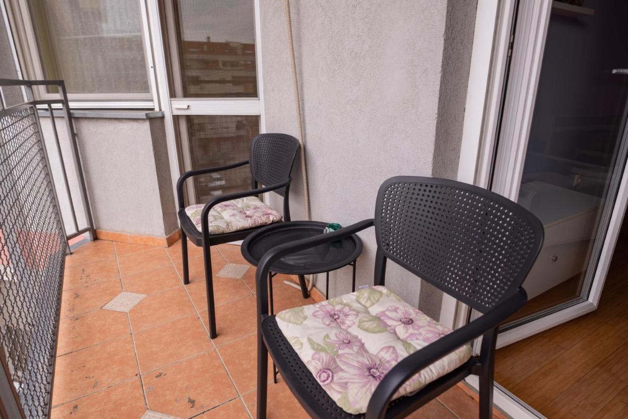 Apartment Dunja Novi Sad Bagian luar foto